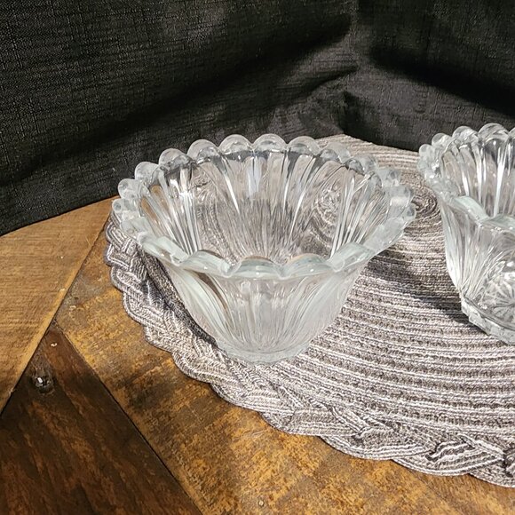 Set of 3 Dessert Dishes - Picture 4 of 6